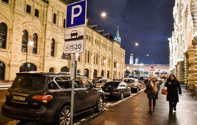 Бесплатные парковки в 2021 году в Москве в новогодние праздники2